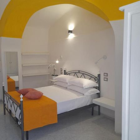 Mezza Torre B&B Procida Buitenkant foto