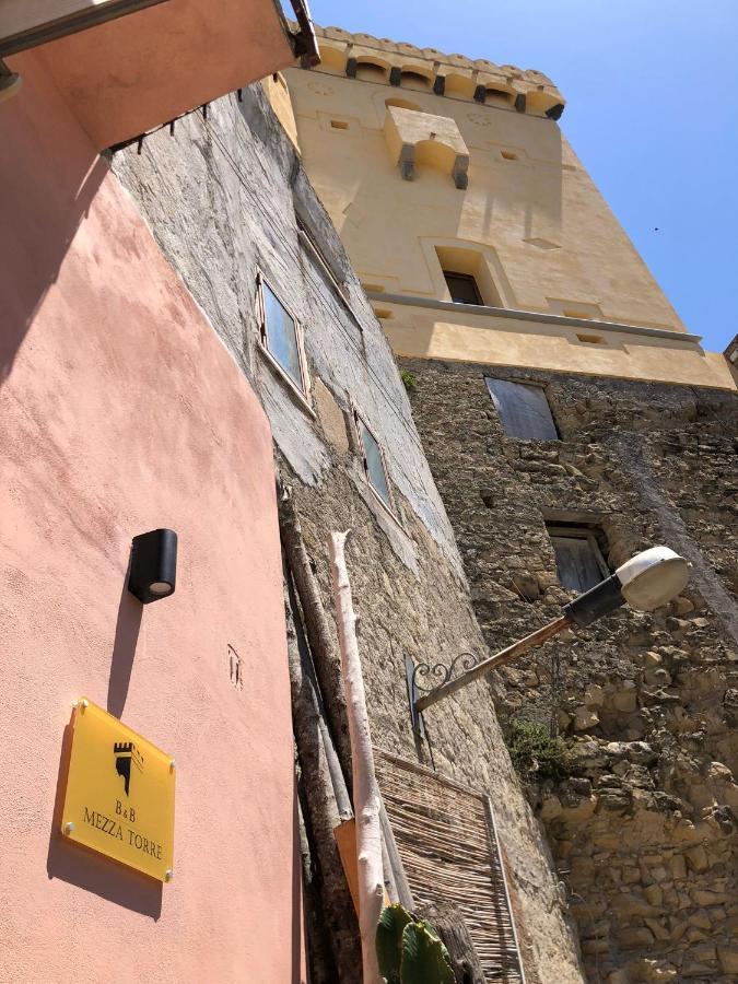 Mezza Torre B&B Procida Buitenkant foto